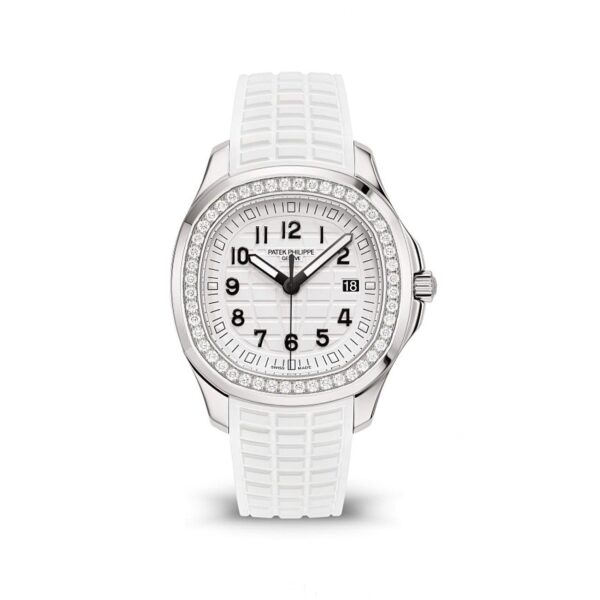 Patek Philippe Aquanaut 5267/200A-010 Luce White 38.8mm